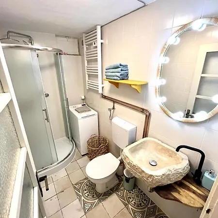 Apartment 47